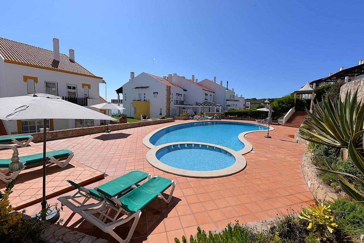 Paddle - Sea View Apartment With 3 Pools, Tennis & Squash Court São Martinho do Porto Zewnętrze zdjęcie