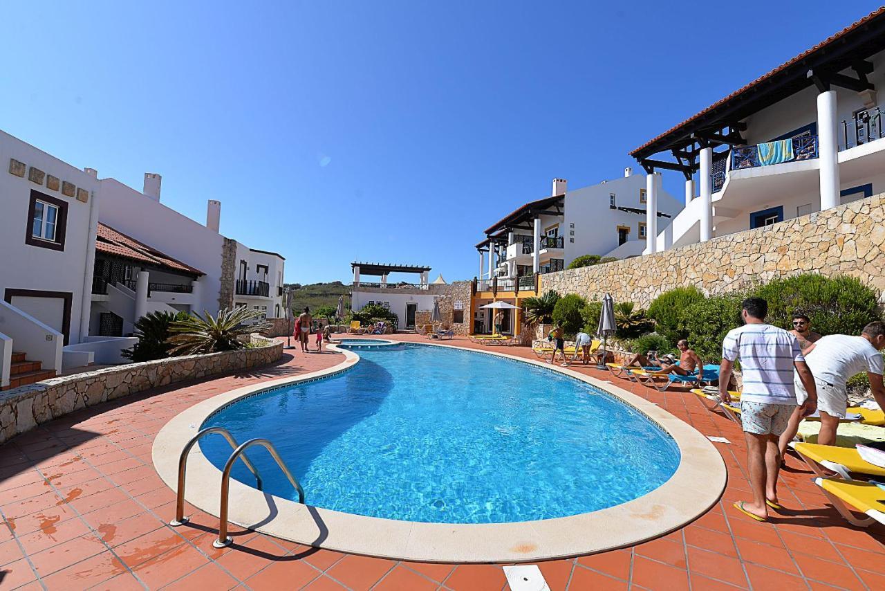 Paddle - Sea View Apartment With 3 Pools, Tennis & Squash Court São Martinho do Porto Zewnętrze zdjęcie